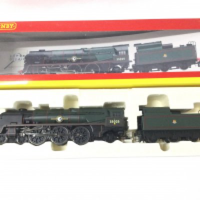 A Boxed Hornby BR 4-6-2 Merchant Navy Class Brocklebank Line #R 2267.