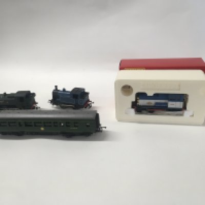A group of 3 x 00 gauge locomotives and a powered coach. Manufactured by Hornby..Triang..Graham Parish. No reserve