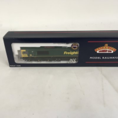 A boxed 00 gauge DCC ready locomotive by Bachmann featuring 32.726K. Class 66 Diesel Anniversary. Limited edition 430 of 504. No reserve.