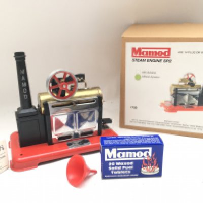 A Boxed Mamod Steam Engine SP2. In Very Good Condition. Original Packaging With Oil And Fuel. Has Been Fired.