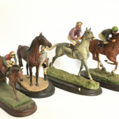 A collection of resin Race horse figurines including The Hamilton collection sculptured by David Geetry and one Originalities the racing game figure. This lot cannot be posted