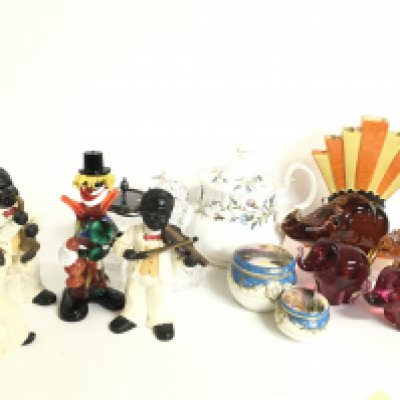 A collection of ceramics including Art glass elephant figures, Murano clown, Noritake trinket boxes, Myott & Son art deco vase, large red art glass vase . This lot cannot be posted