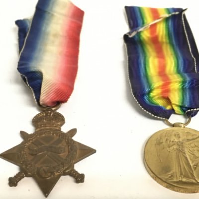 WW1 medals, The Victory medal and a 1914-15 star both awarded to 61995 SPR:J.R.ROBINSON.R.E. Postage category A