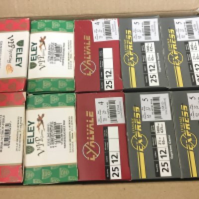 A collection of approximately 1000 shotgun cartridges. Please note that a shotgun license is required to purchase this item. Viewing is by appointment only.