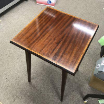 A small walnut table, dimensions 36x36x54cm. NO RESERVE