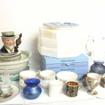 An assortment of ceramics including boxed Wedgewood limited Edition plates, Royal Albert cups, Wedgewood bowl, Poole dishes etc. this lot cannot be posted- NO RESERVE