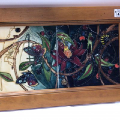 A Moorcroft tiled panel in the Hartring pattern. 40 x20 cm . NO RESERVE