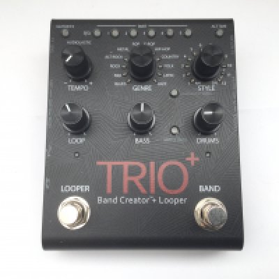 A Trio band creator and looper pedal.