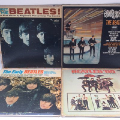 Four early US pressings of Beatles LPs. Some condition issues, feelable scratches, damaged covers.