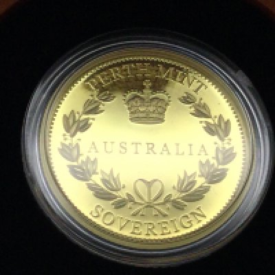 A 2017 Australia gold proof sovereign with case and COA. Postage B