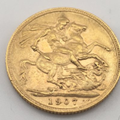 A 1907 full sovereign. Postage cat A.