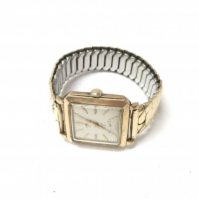 A 9ct gold Avia watch.