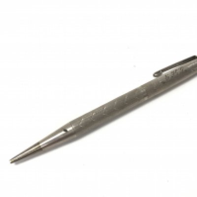 A silver prop pencil. 27.20g Postage A NO RESERVE