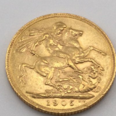 A 1905 full sovereign. postage cat A.