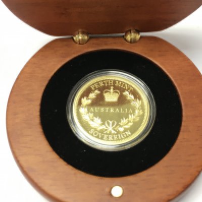 (WITHDRAWN - DUPLICATE LOT) A 2017 Australia proof sovereign with COA and packaging. Limited mintage of 1000. Postage B