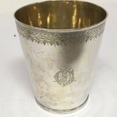 A Quality 18th Century George III silver beaker with a patterned edge and personal engraved monogram.gilded interior Weight 111g