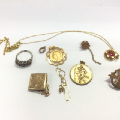A collection of jewellery including some gold items. Shipping category A.