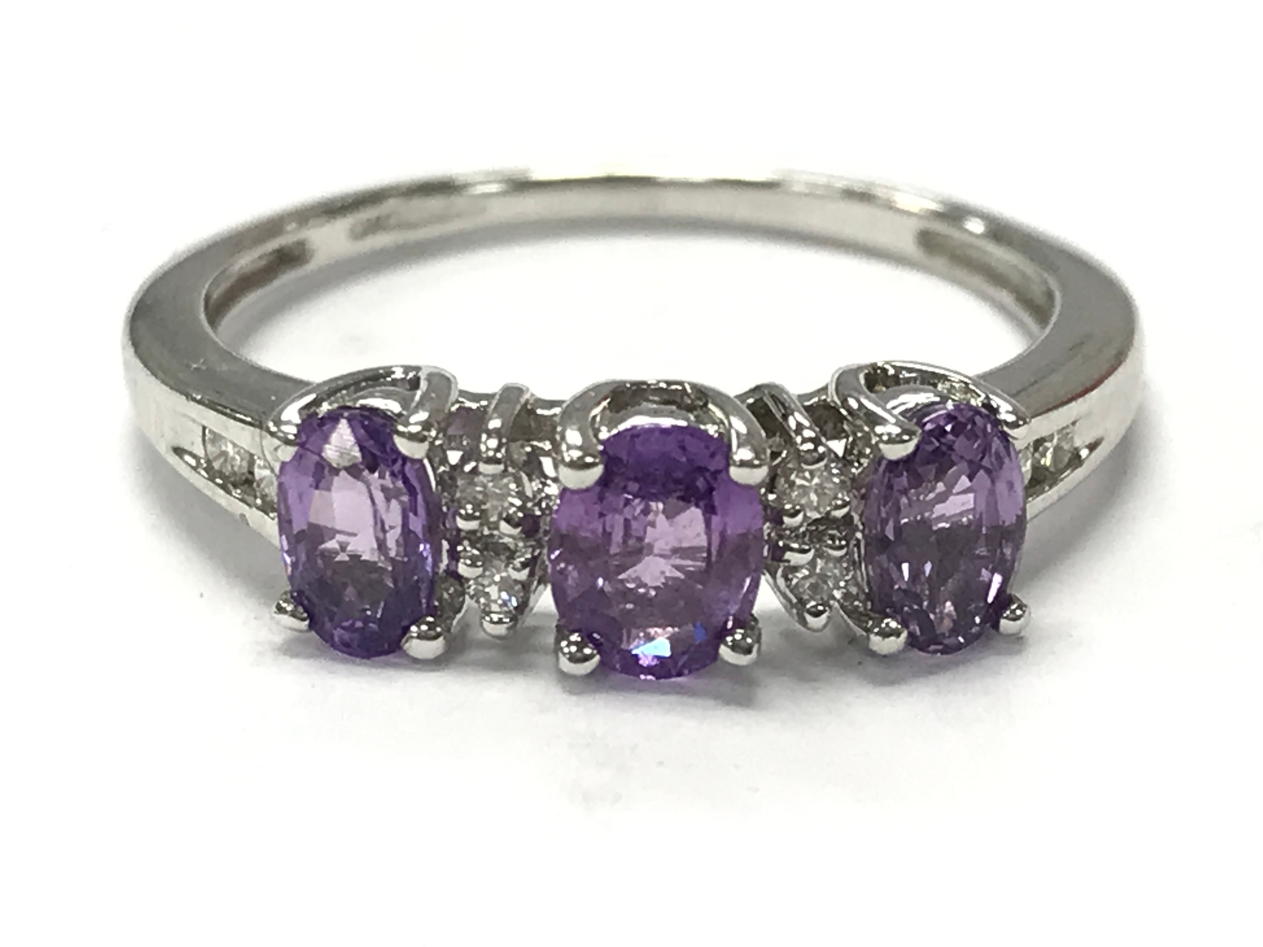 A 9ct gold amethyst ring, size O, 2.4g total weight