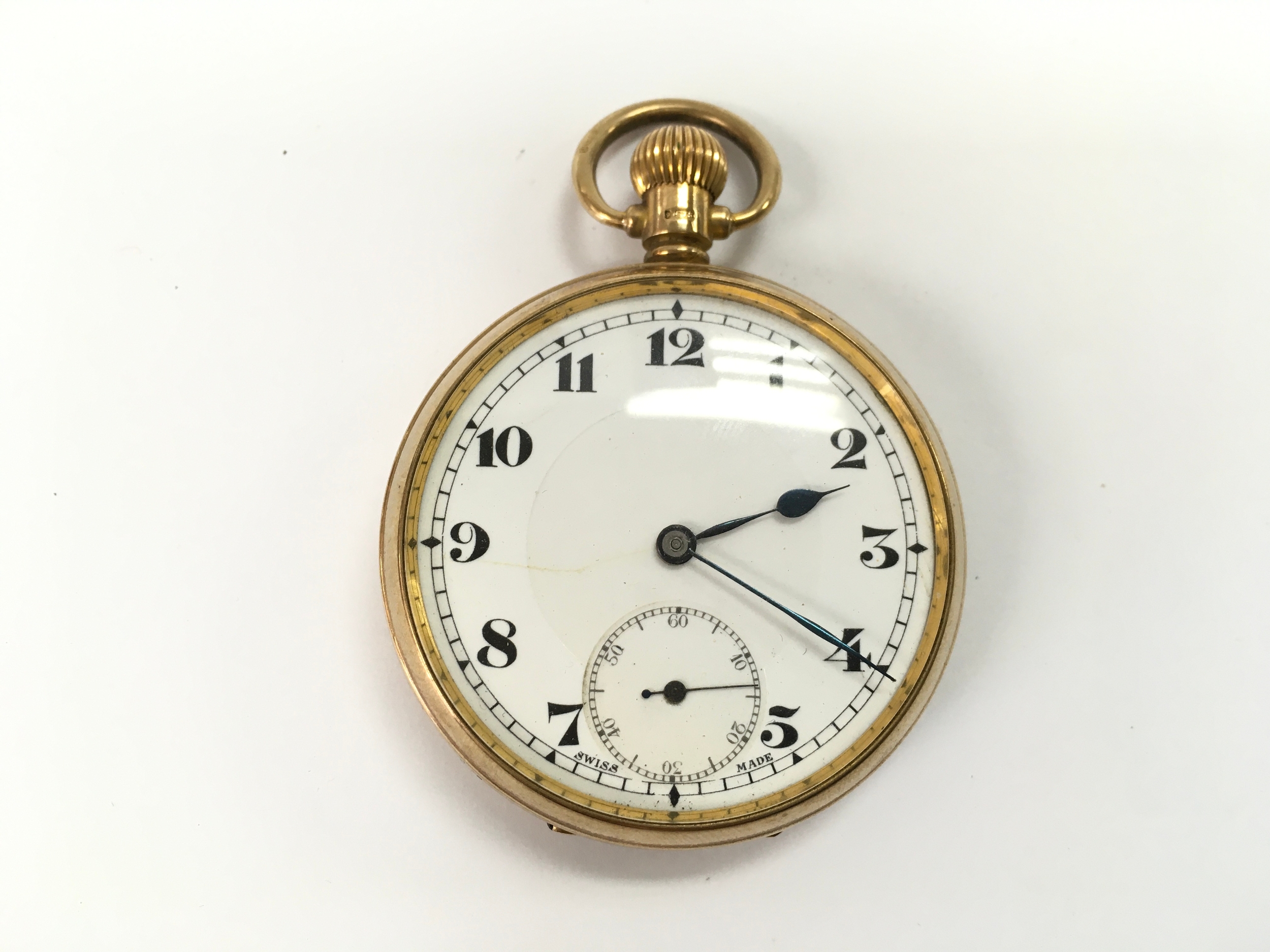 A 9ct gold case pocket watch. Wind and runs 70g total