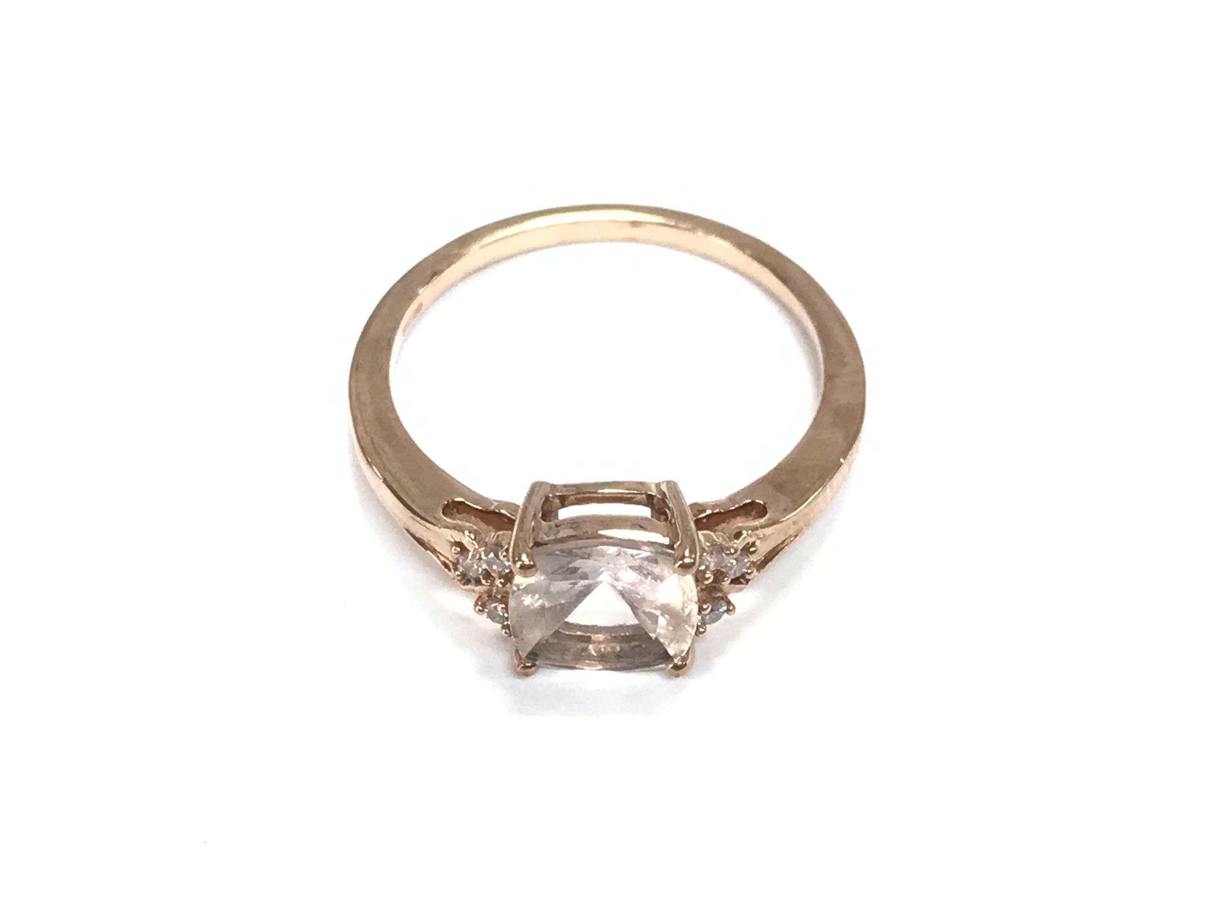 9ct rose gold morganite and pink diamond ring. Size N 1/2 and 2.2g