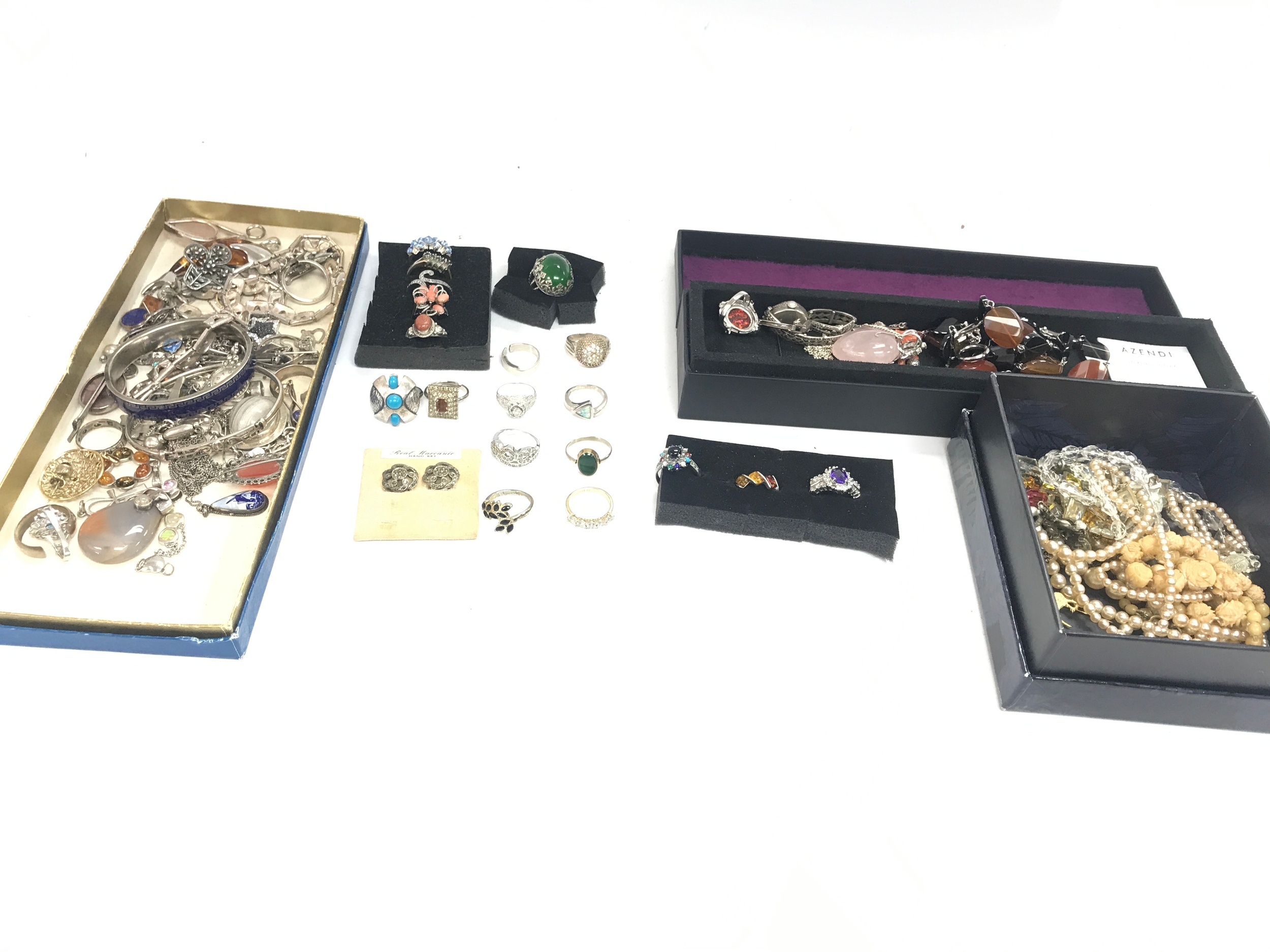 Silver and white metal jewellery 