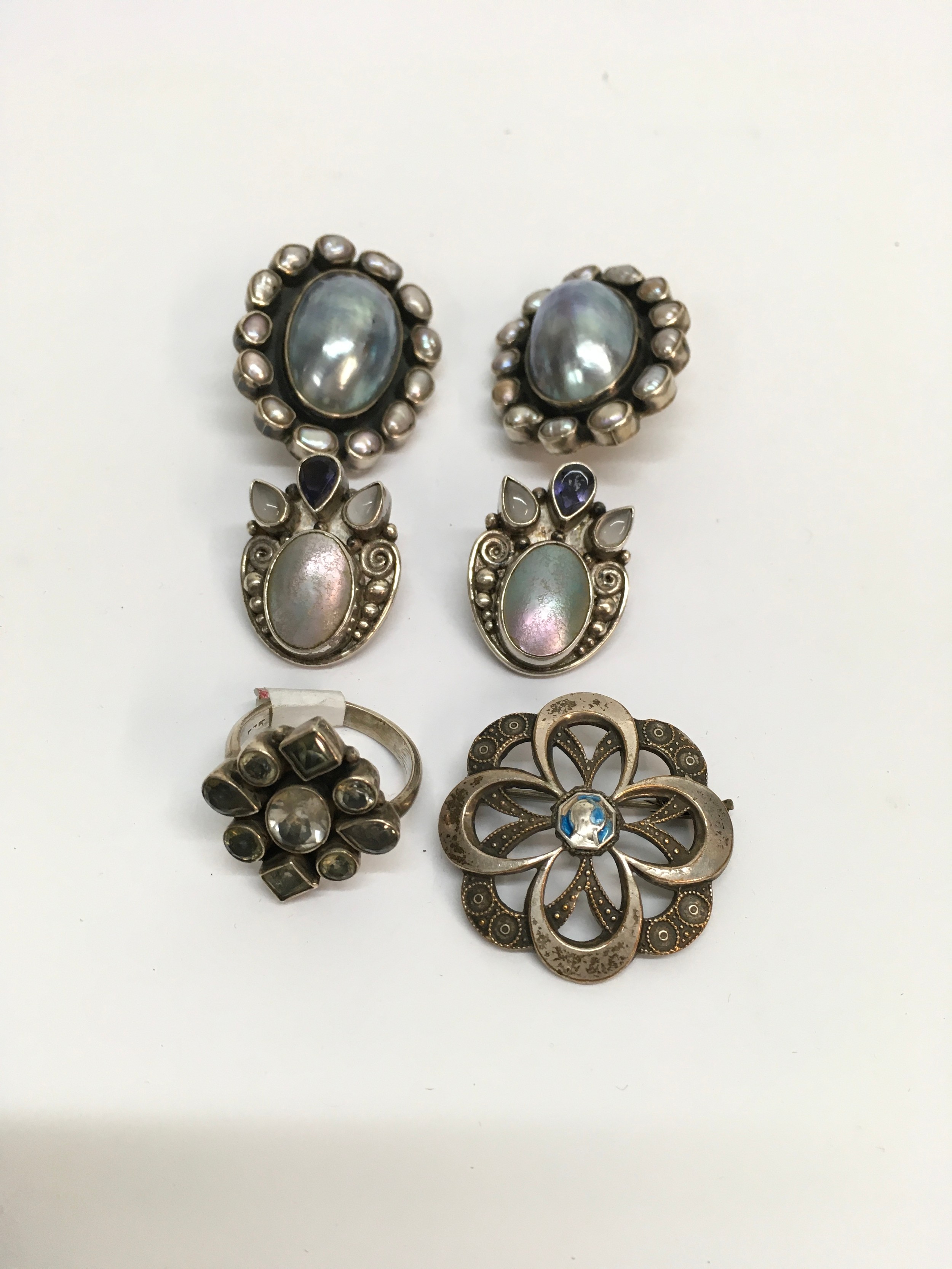 A pair of Federico Jimenez sterling silver clip earrings, another pair by Sajen, plus a silver brooch and ring