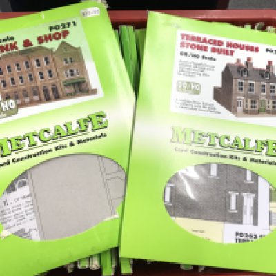A Box Containing Metcalfe 00/Ho Card Model Kits. Approx 32. No Reserve.