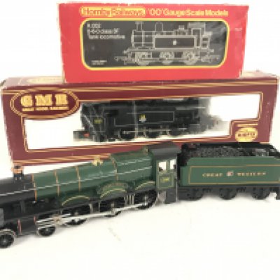 2 Boxed And 1 Loose 00 Gauge Locomotives. Including Airfix And Hornby. No Reserve.