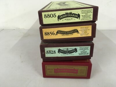 4 x boxed sets of metal minature military models by Britains, included 8805 Irish Guards, 8856 Princess Patricia’s, 8828 Dragoon Guards, 00131 Durham Light Infantry. No reserve