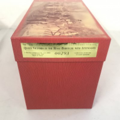 A Boxed Britains Queen Victoria In The Royal Barouche With Attendants #00293.