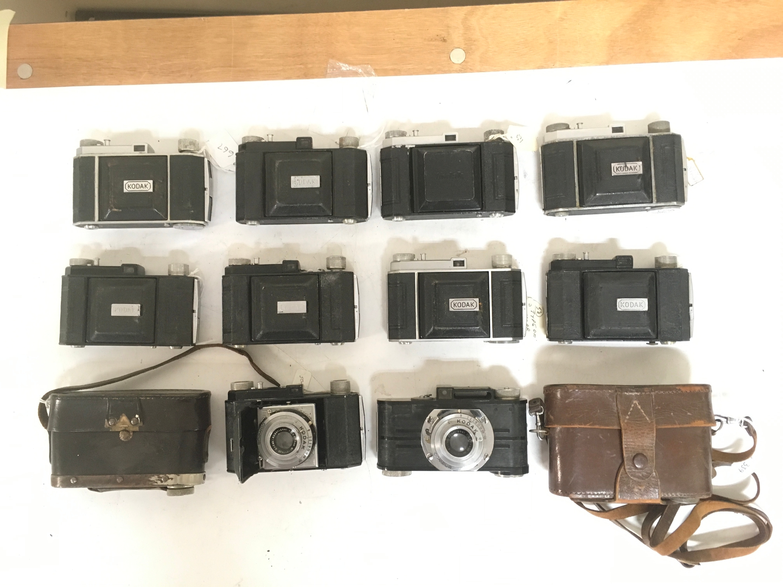  12 items. 10 Retina & Retinette  Compur Cameras. This also includes 2 Kodak holsters / carriers.