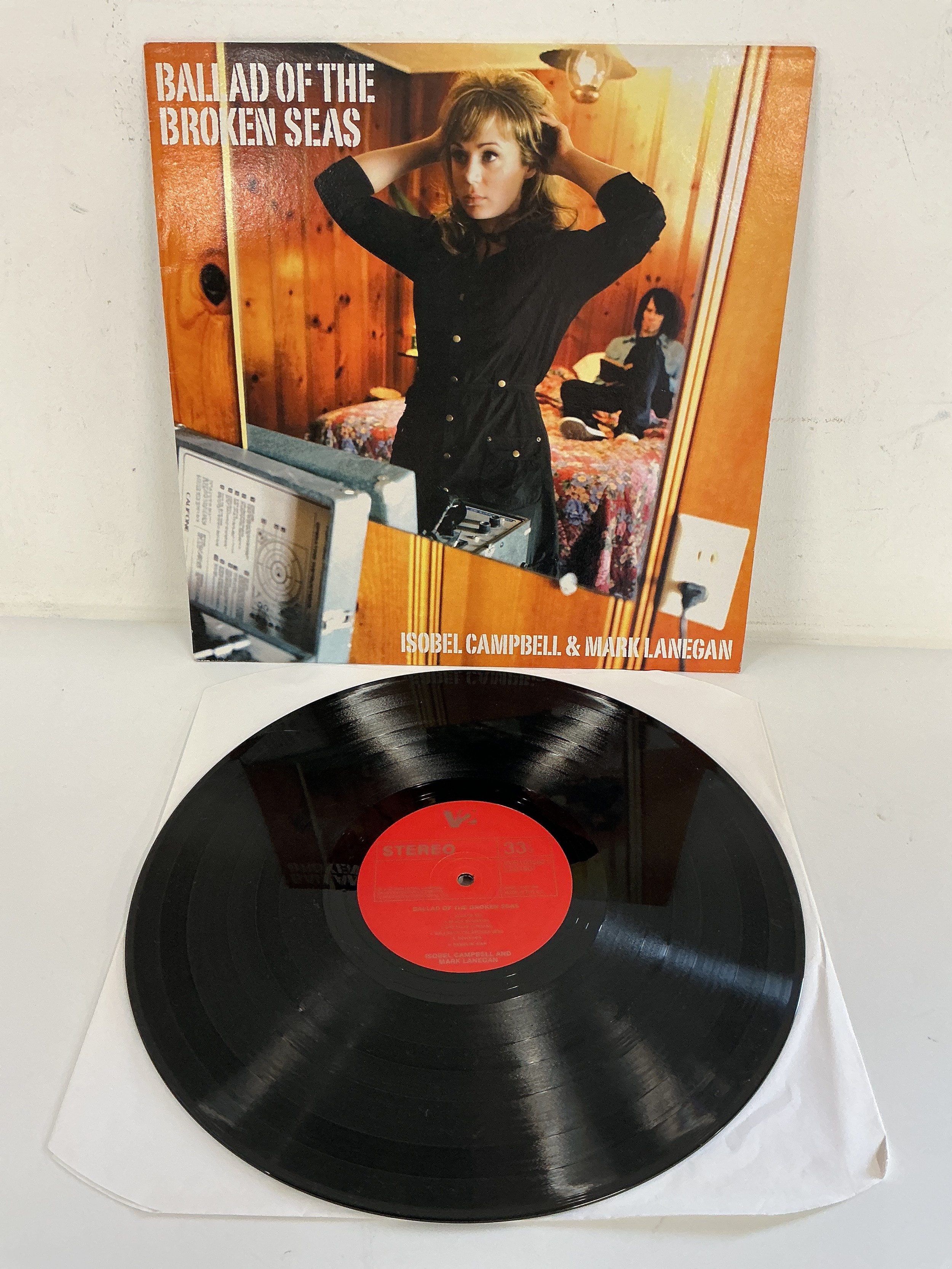A first European pressing of the Ballad Of The Broken Seas LP by Isobel Campbell and Mark Lanegan. Vinyl NM.