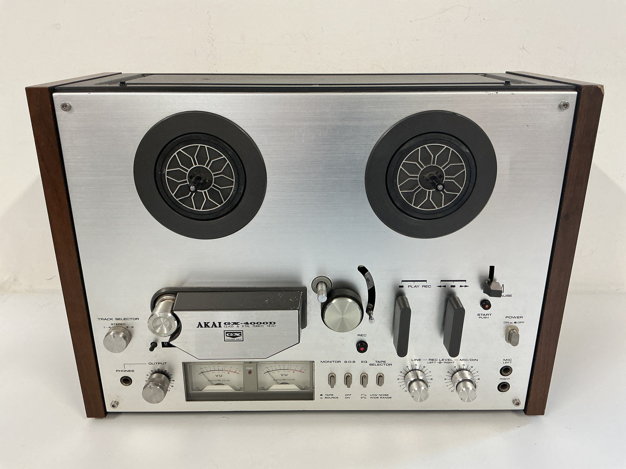An Akai GX-4000D reel to reel machine. Working but in need of a service.