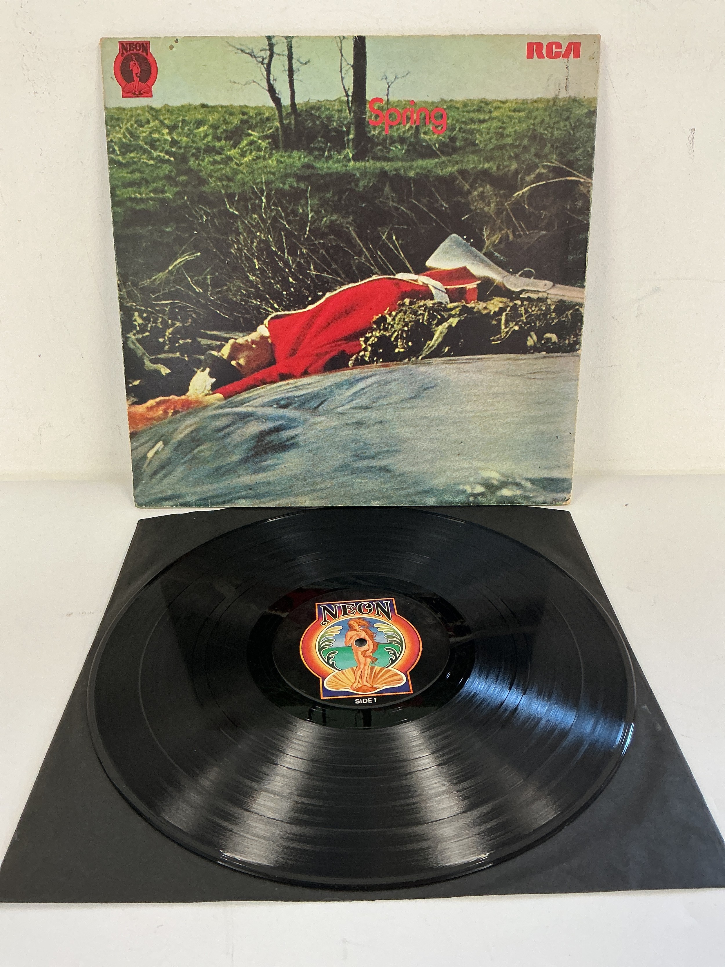 A first UK pressing from 1971 of the self titled Spring LP on the short lived RCA sub label Neon label, NE.6. Vinyl EX.