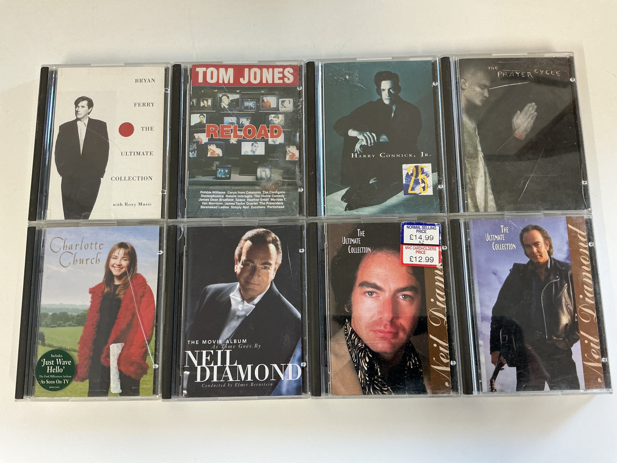 Eight minidiscs by various artists including Bryan Ferry, Tom Jones, Neil Diamond and others.