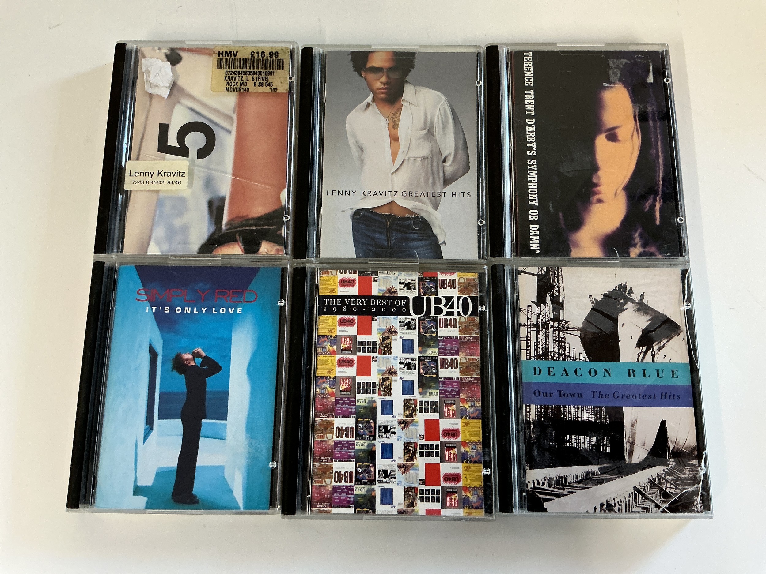 Six minidiscs by various artists comprising Lenny Kravitz, Simply Red, UB40 and Deacon Blue.