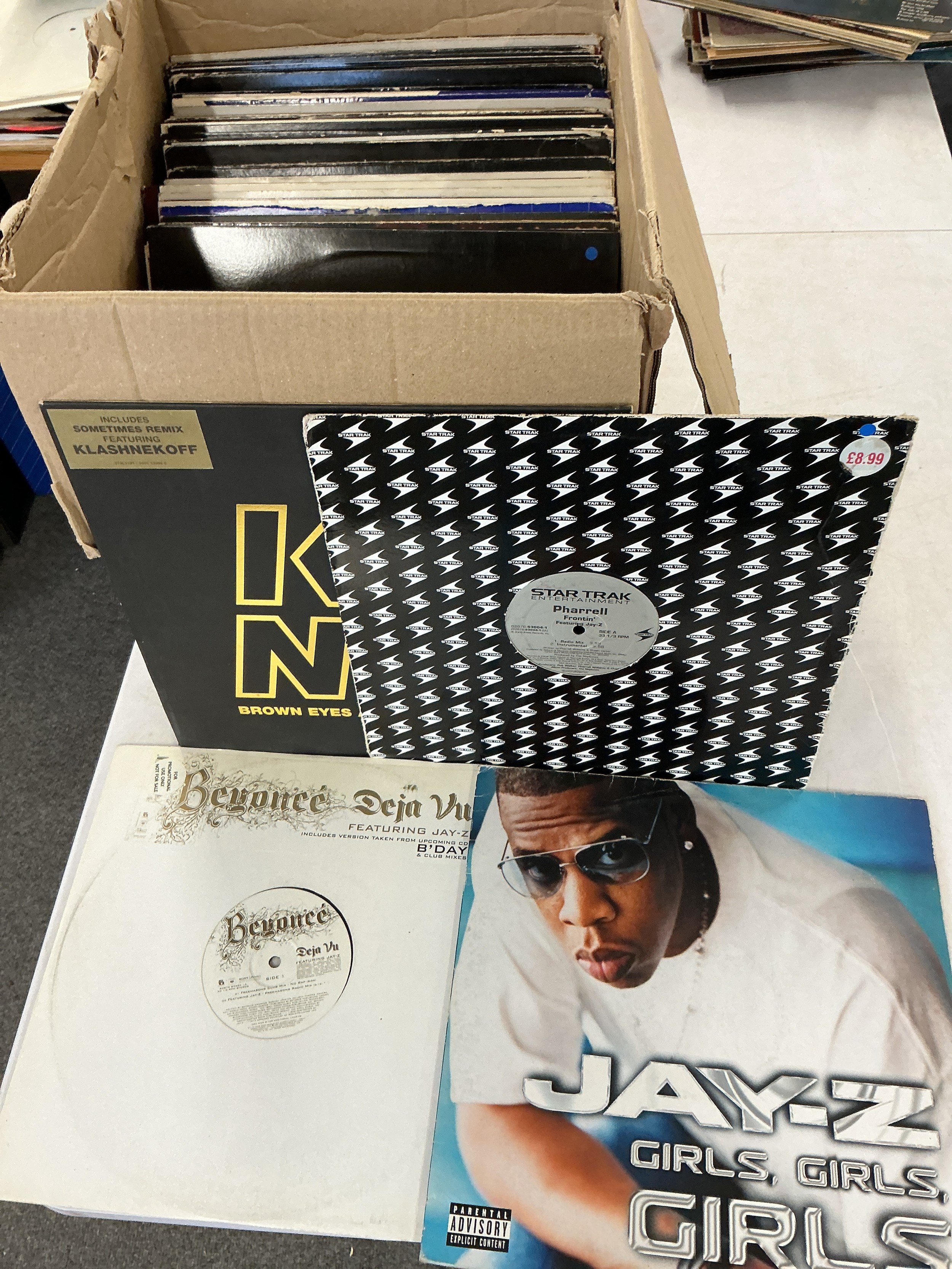A box of over 60 hip hop and dance music 12" white labels including promos, releases on the Killah Kuts label etc.