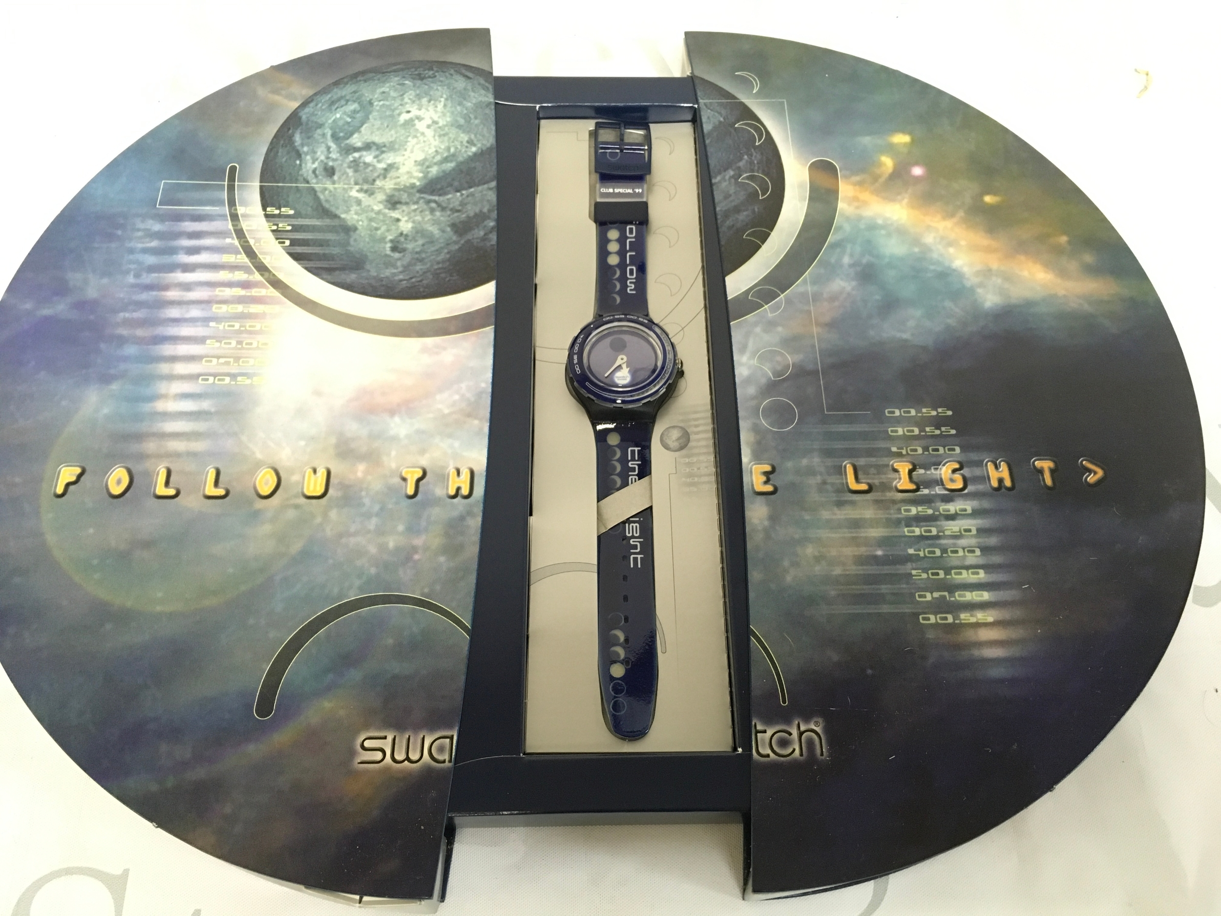 Swatch Scuba 200 "Sun & Moon" (SDZ105) collector club special watch from 1999.