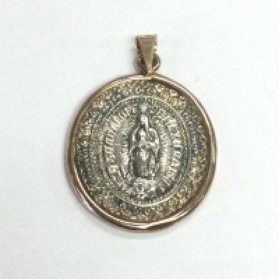 An 1807 gold and silver pendant, approx length 3cm. Shipping category A.