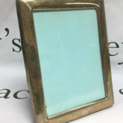 A Mappin & Webb silver photo frame, approx 17cm x 22.5cm. Shipping category D.