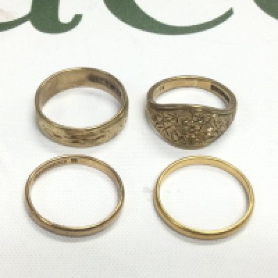 Four gold rings approx total weight 12.1g. Shipping category A.