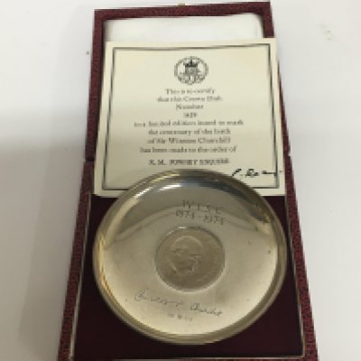 A silver dish limited edition sir Winston Churchill with engraved Signature. NO RESERVE