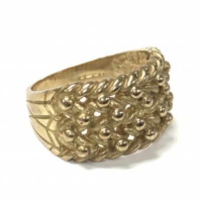 A 9 carat gold gents ring, size T. Total weight 9.1g Postage category A