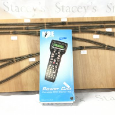 A Small N Gauge Shunter Layout with a Boxed Power CAB. No Reserve.(2).