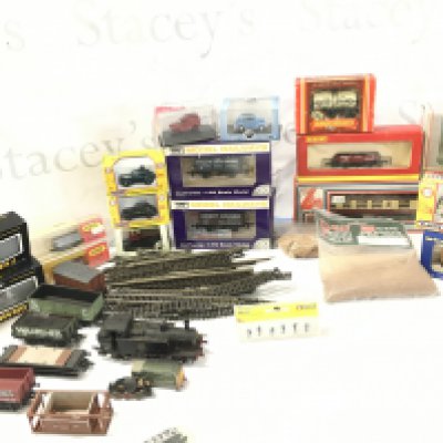 A Collection of 00 Gauge And N Gauge Locos. Wagons. Track. And some Diecast.