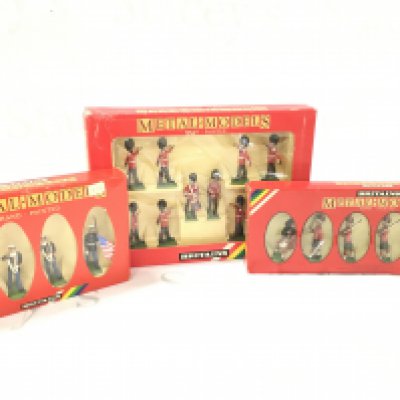 3 X Boxed Britains. U.S. Marine Corps #7301. Scots Guards Colour Party #7207 And Black Watch Officer Piper And 4 Men #7237. No Reserve.