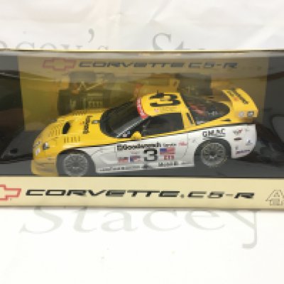 A Boxed Auto-Art Corvette C5-R. 1/18 Scale. No Reserve.