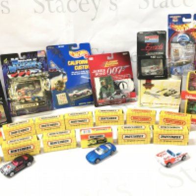 A Collection Of Boxed Diecast By Matchbox. Hotwheels. Burago Etc. All Corvettes. No Reserve.