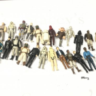A Collection of Vintage Star Wars Figures And Ships. Ideal for Spares And Repairs.