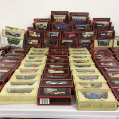 A collection in excess of 100 boxed Matchbox Models of Yesteryear. No reserve